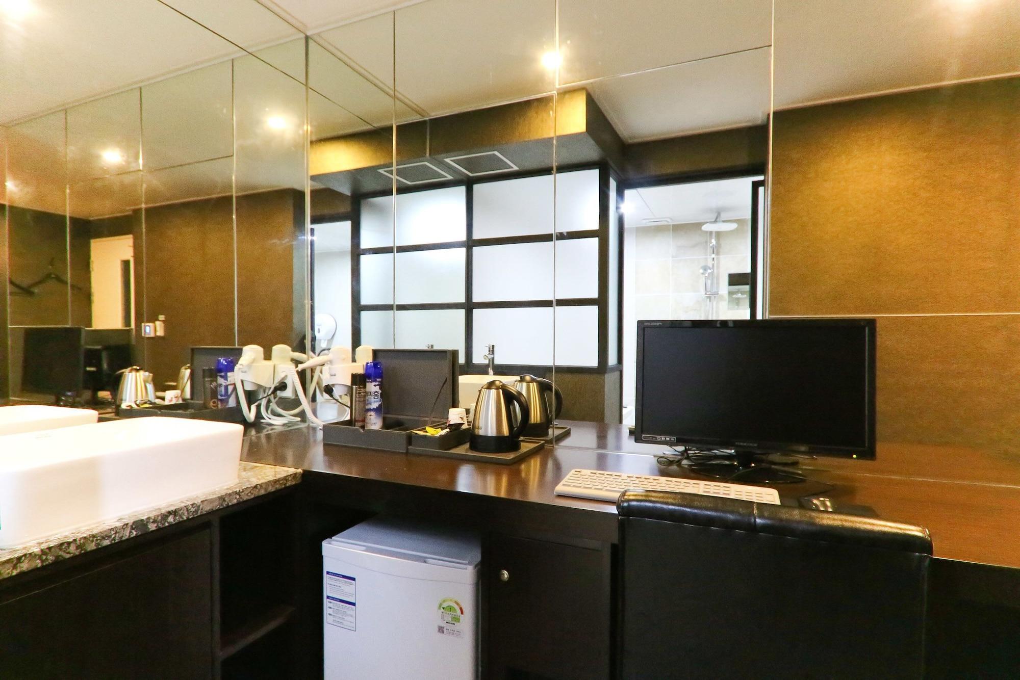 Louis Hotel Busan Ngoại thất bức ảnh